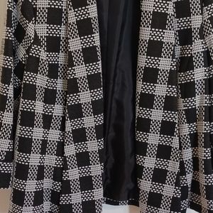 Kasper Size 10 casual light Weight jacket.